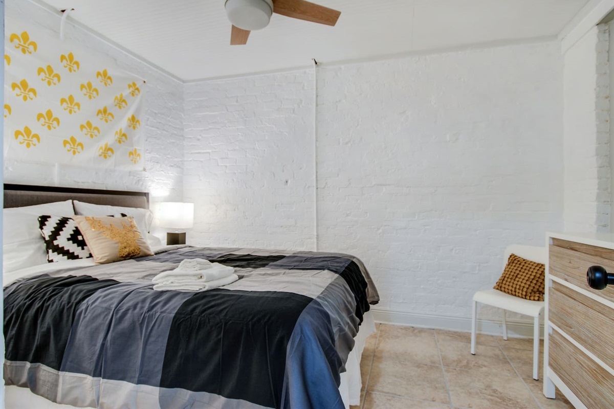 Bedroom 5. Queen bed. (Note: no exterior windows in this room.)  (Not pictured: Roku TV.)