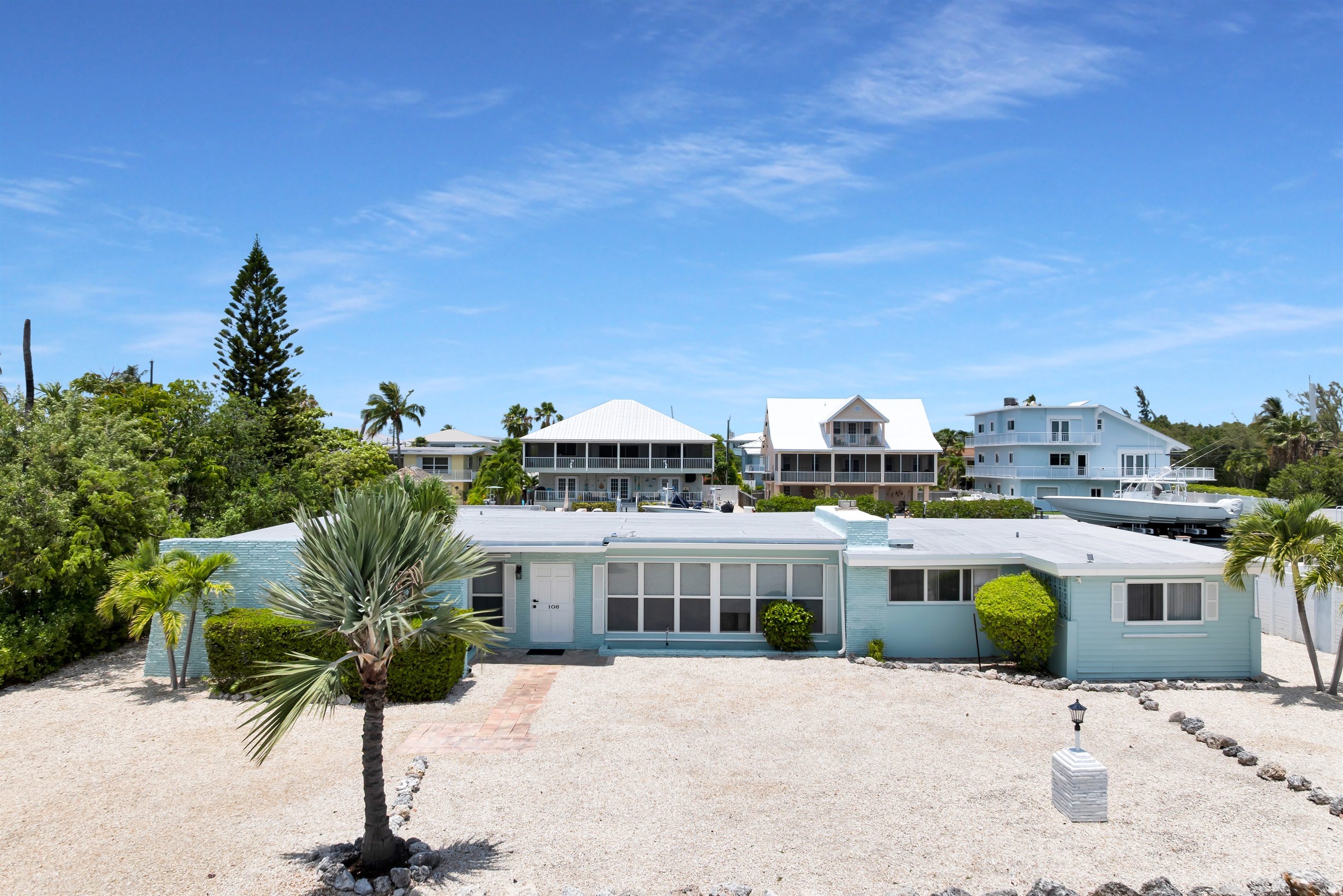 Port Palermo - your private Keys getaway