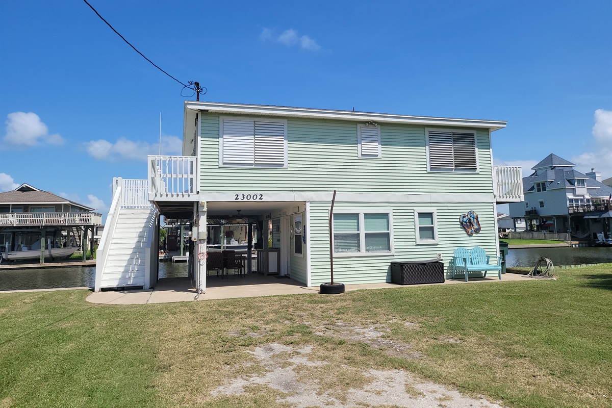 Captain's Quarters Team Mamo Realty, Inc.