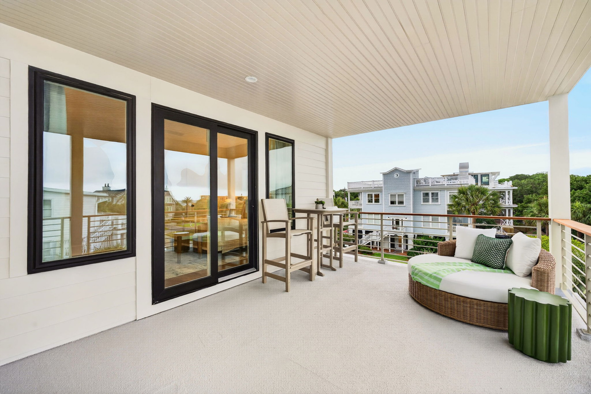 Porch access from bedrooms 3 & 4 | Tahanan Palms | 3 38th Ave | IOP Escapes