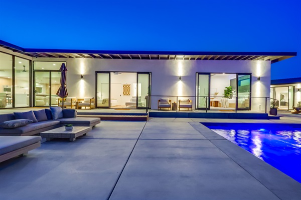 Evenings in the desert
