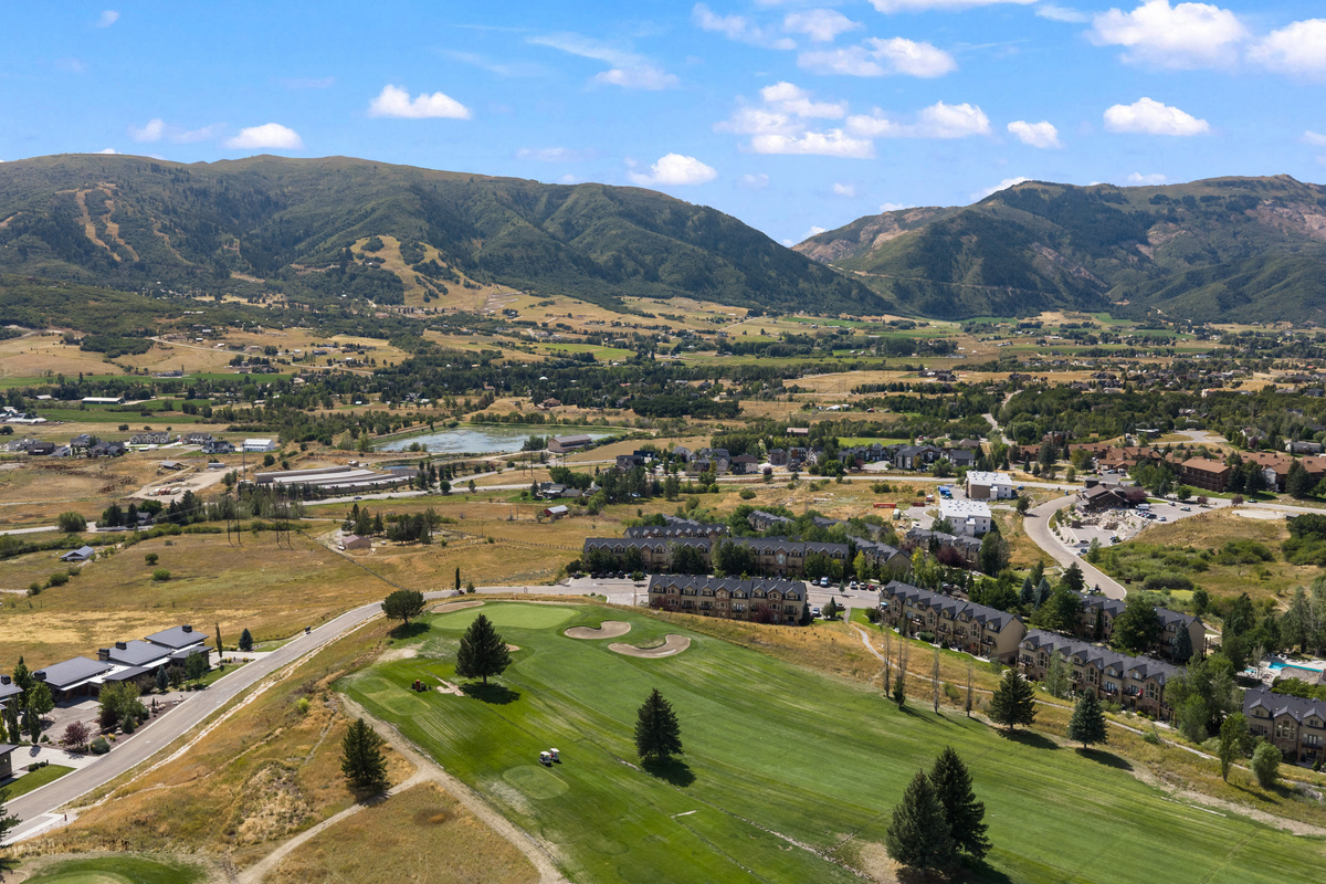 Expansive Ogden Valley views show just how close you are to mountains, recreation, and wide-open scenery.