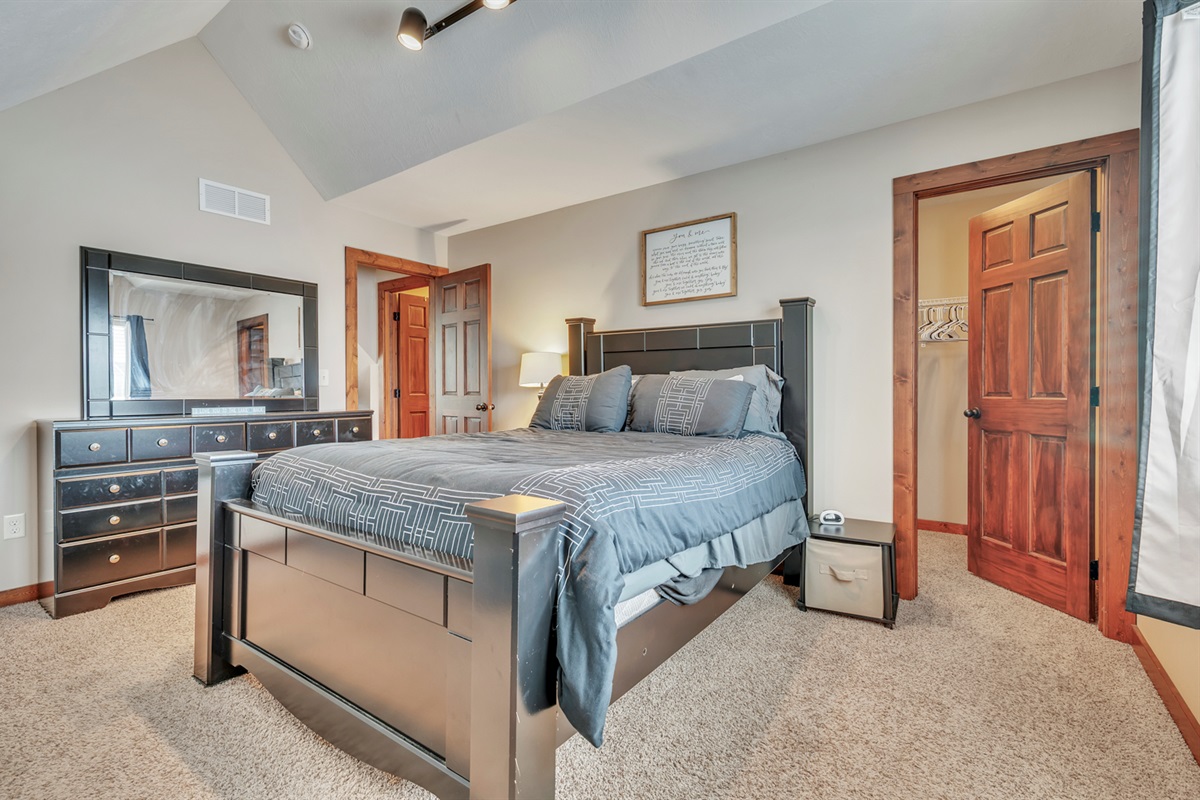 Bedroom in loft area