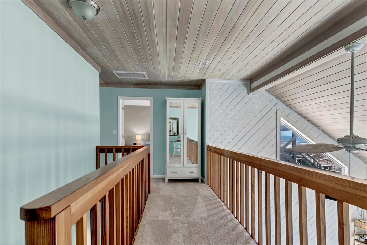 Upstairs loft walkway - overlooks the living room