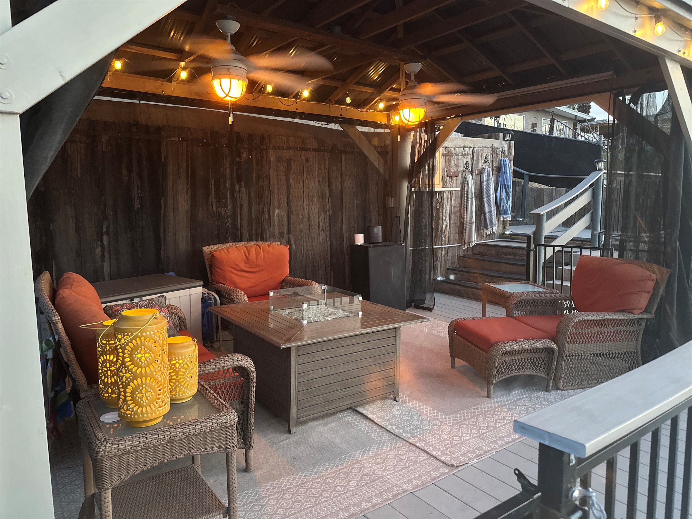 Lower Deck