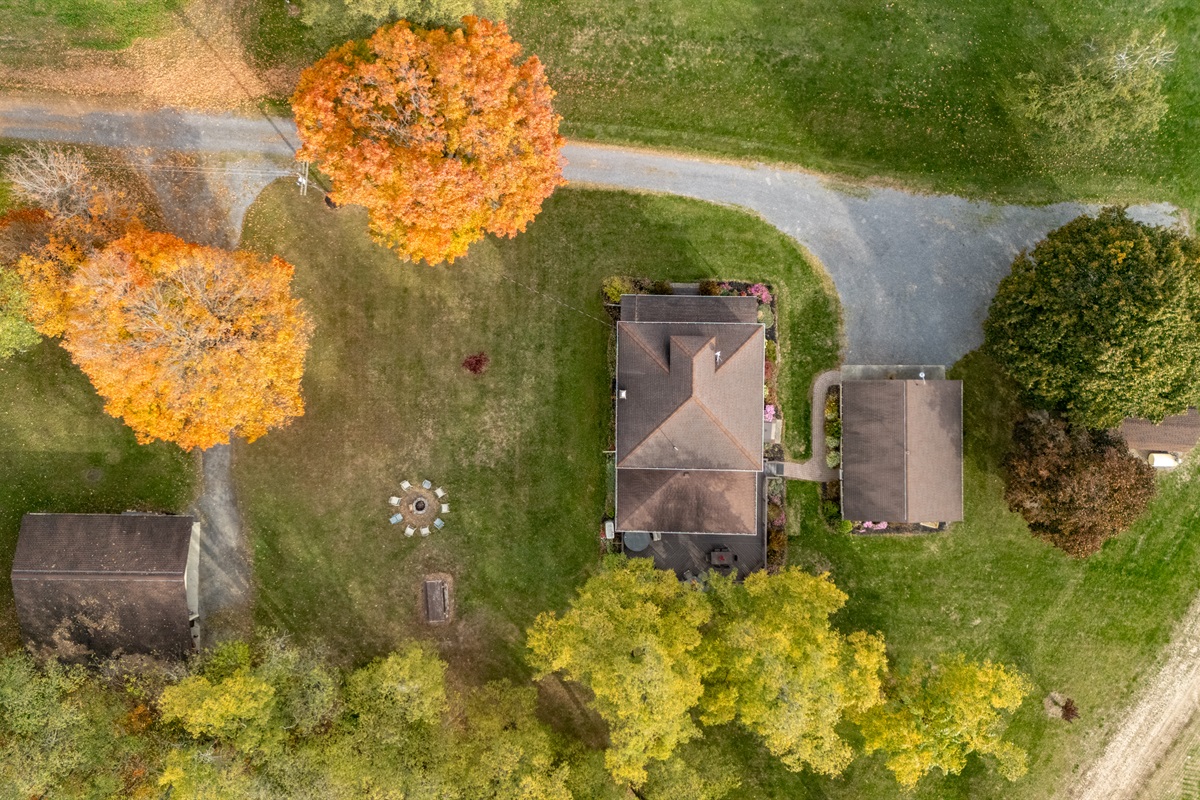 Classic country property with plenty of space to relax and explore