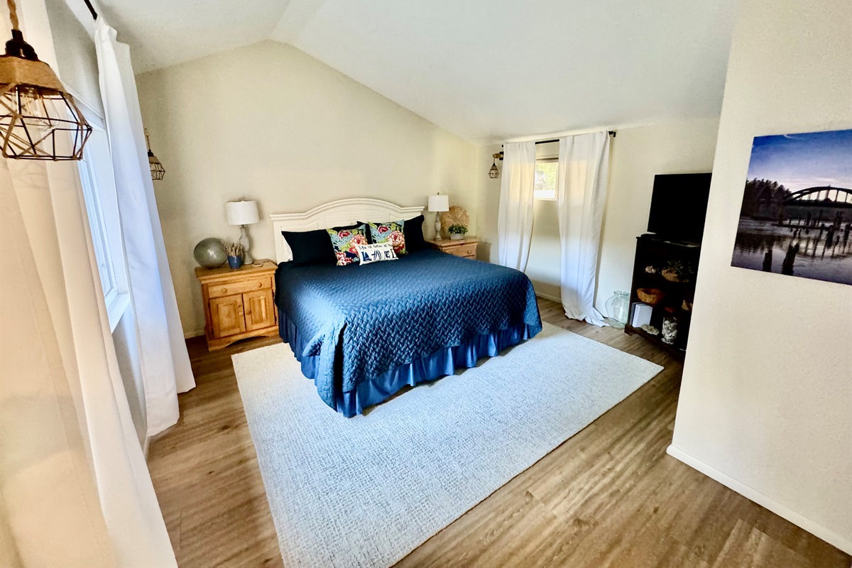 King Bedroom with TV and Ensuite