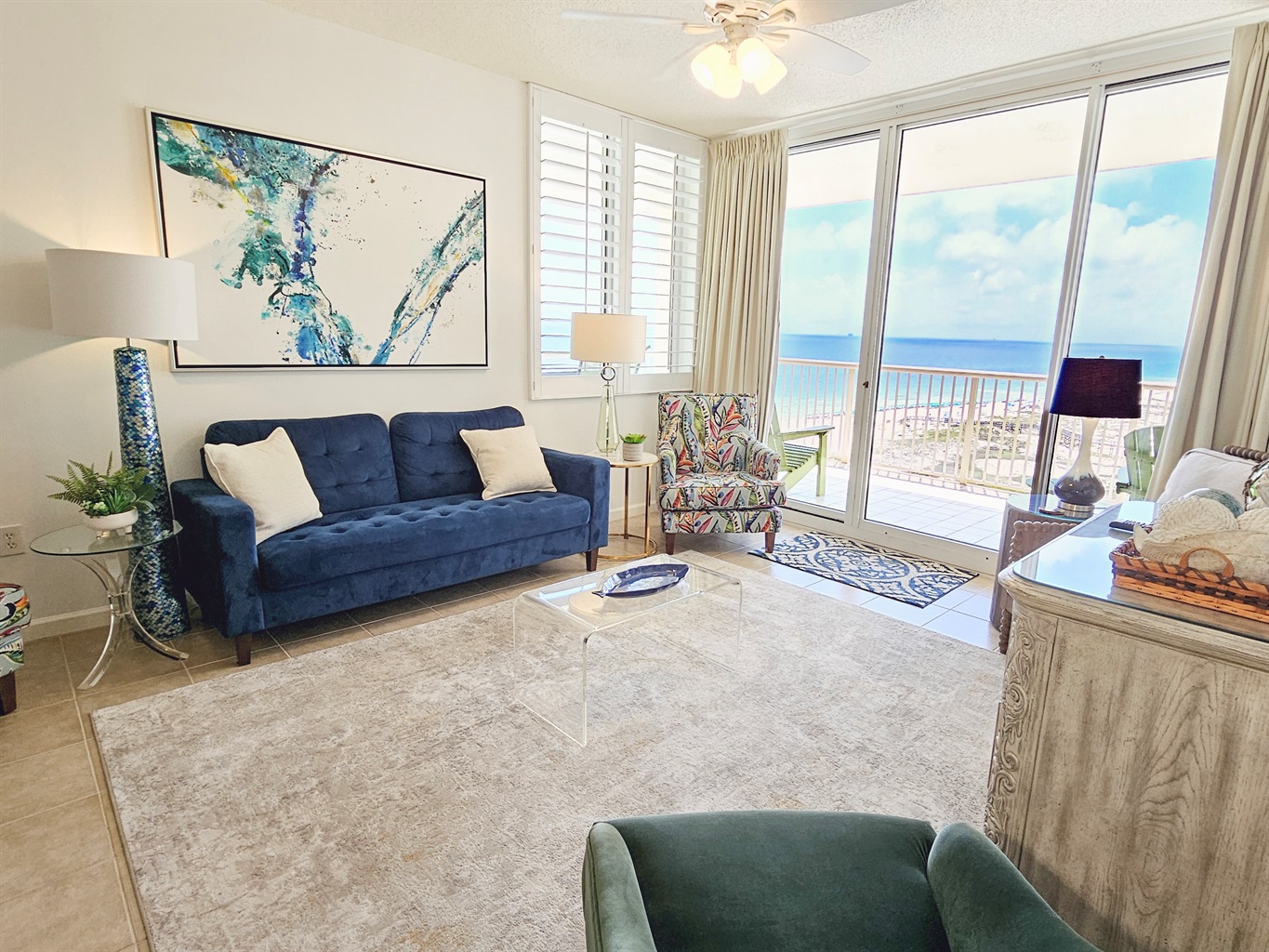 Click "Play" on the picture to watch a video walkthrough of this condo!