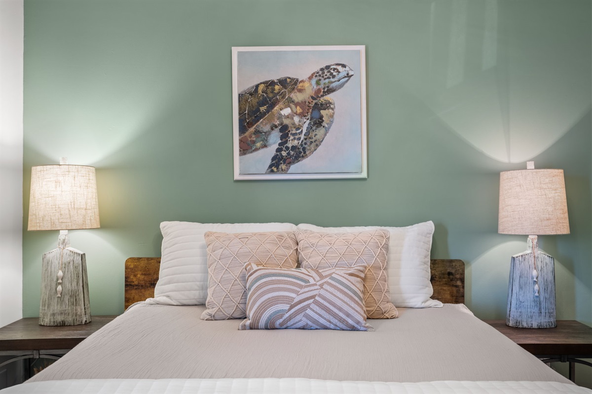 Drift off to the sound of waves in the queen suite