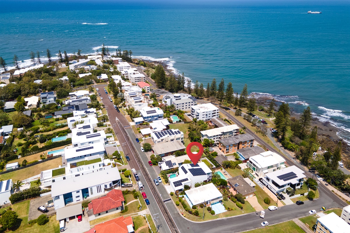 Explore 76km of coastal pathways just metres from your doorstep!