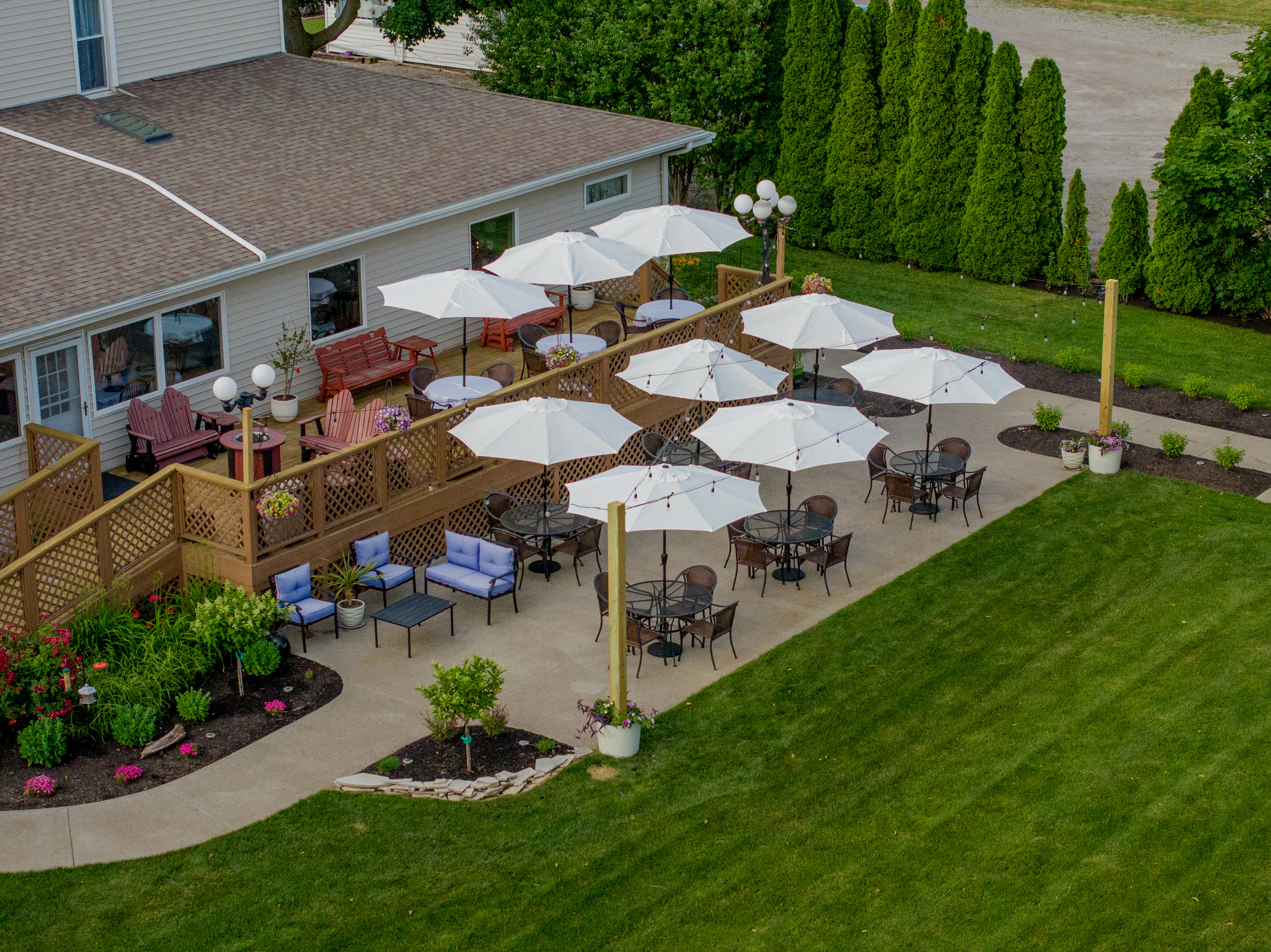 Wedding and Event Patio at The Victorian Inn