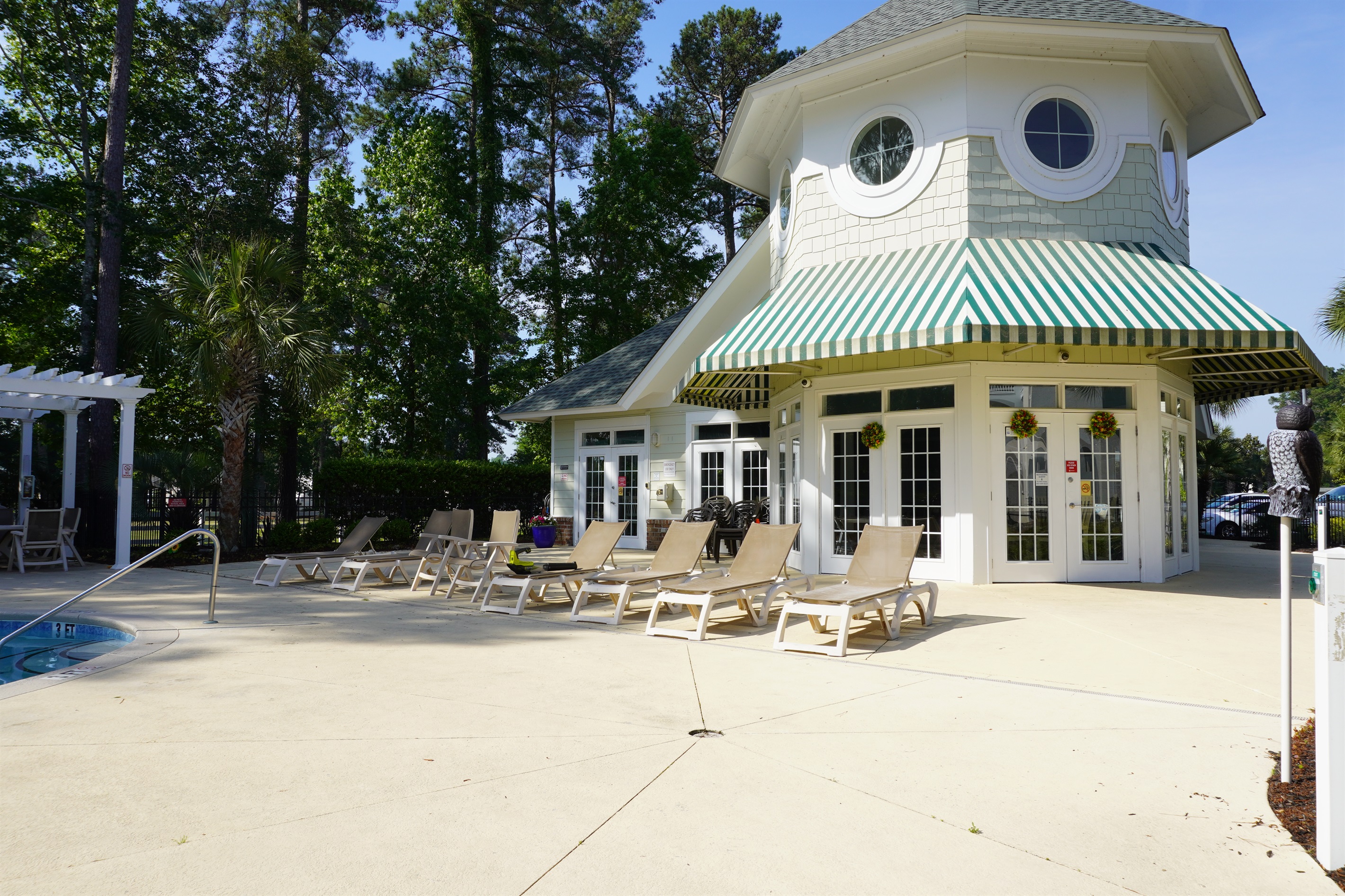Pool with Club House