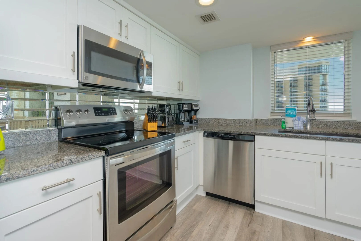 Well appointed Kitchen with everything you will need