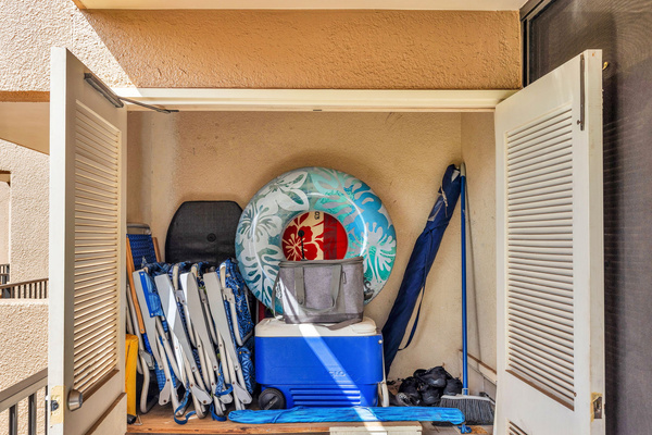 lanai closet with gear