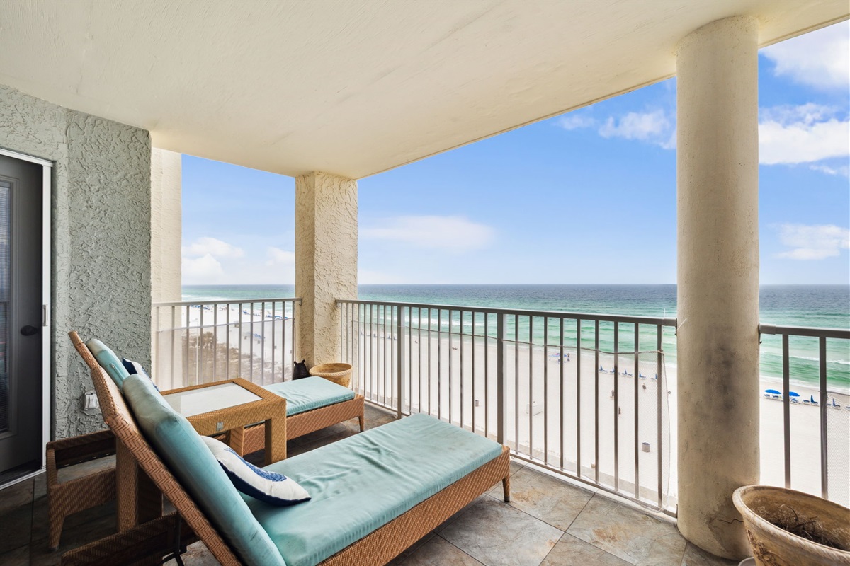 Stunning balcony views from the 6th floor