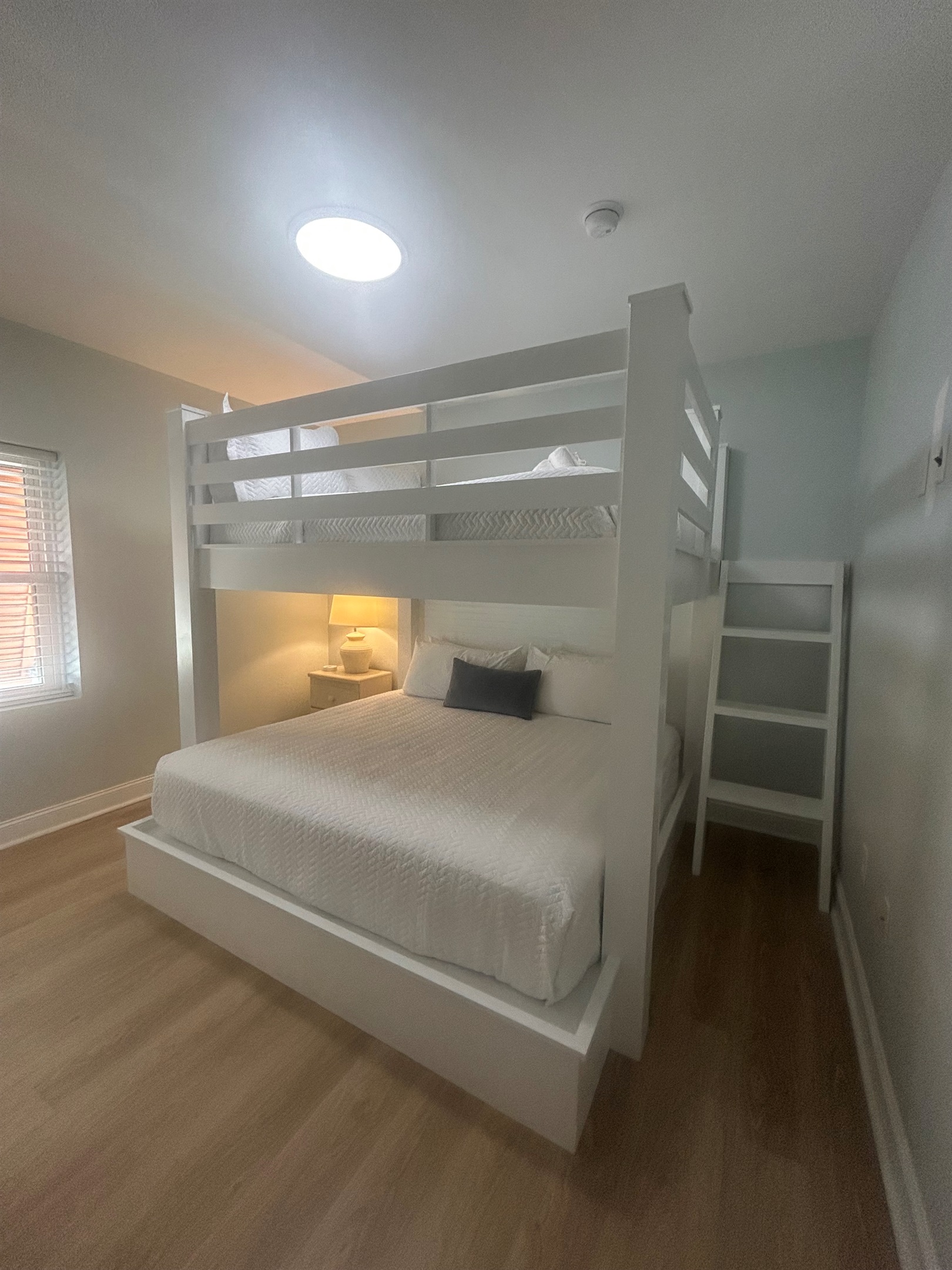 Queen over King Bunk | Oceanview, 201 Isle of Palms, SC | IOP Escapes