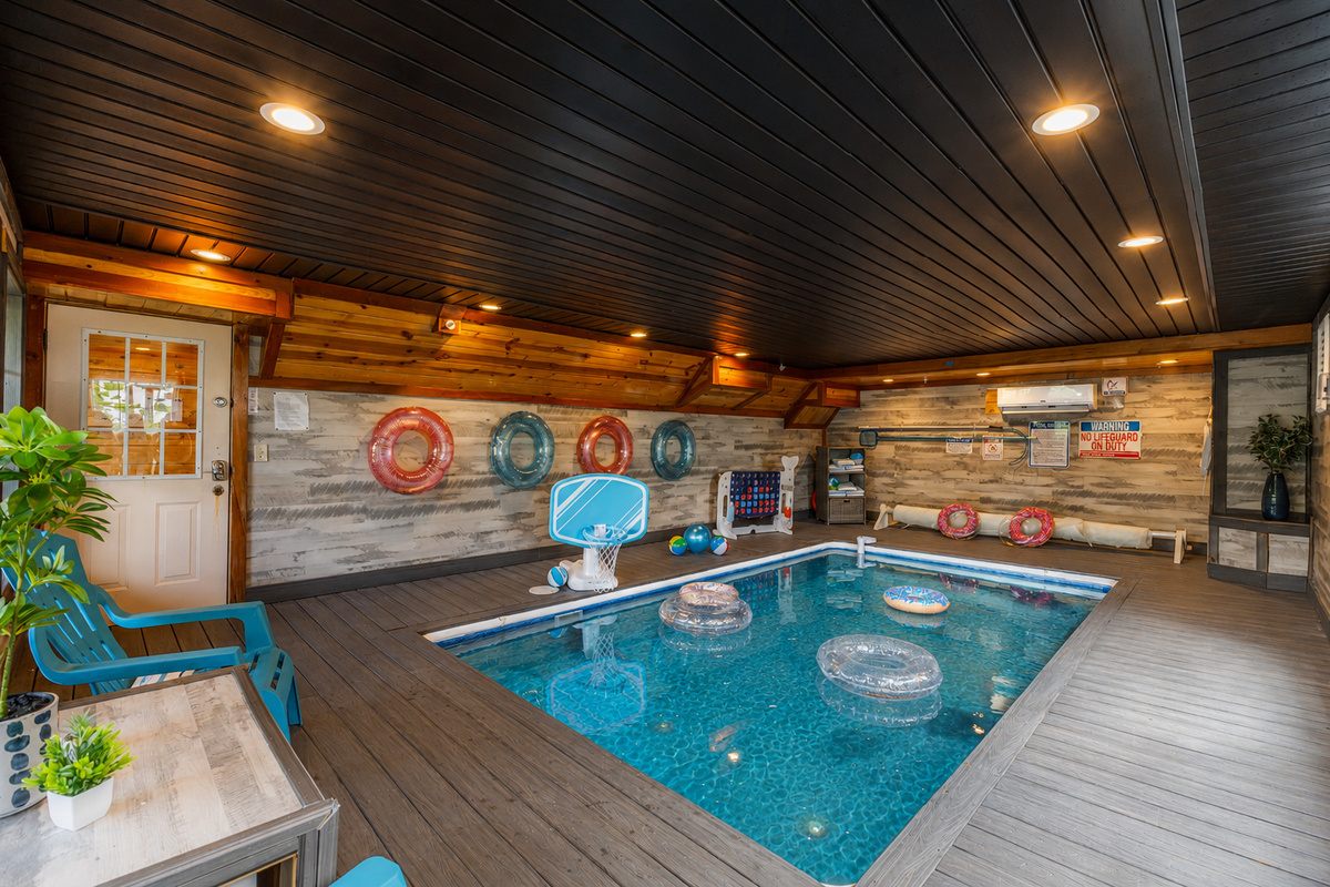 Spacious and family-friendly, our large 18′ x 10′ indoor pool gives everyone room to play, float, and enjoy splish-splash fun throughout your stay