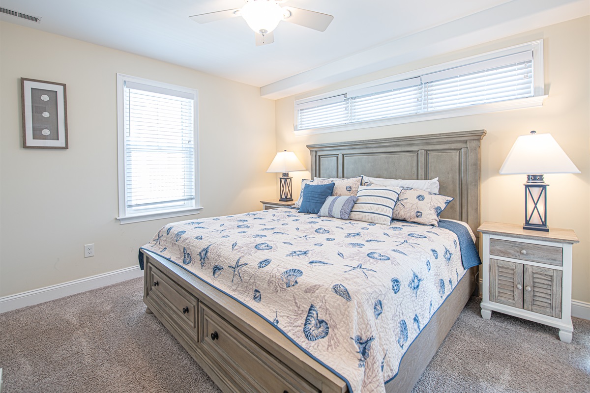 Jr King ensuite