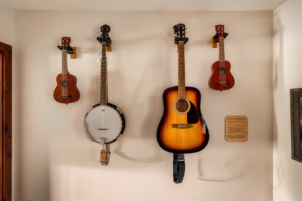 Banjo, guitar, and ukuleles — perfect for a mountain jam session.”