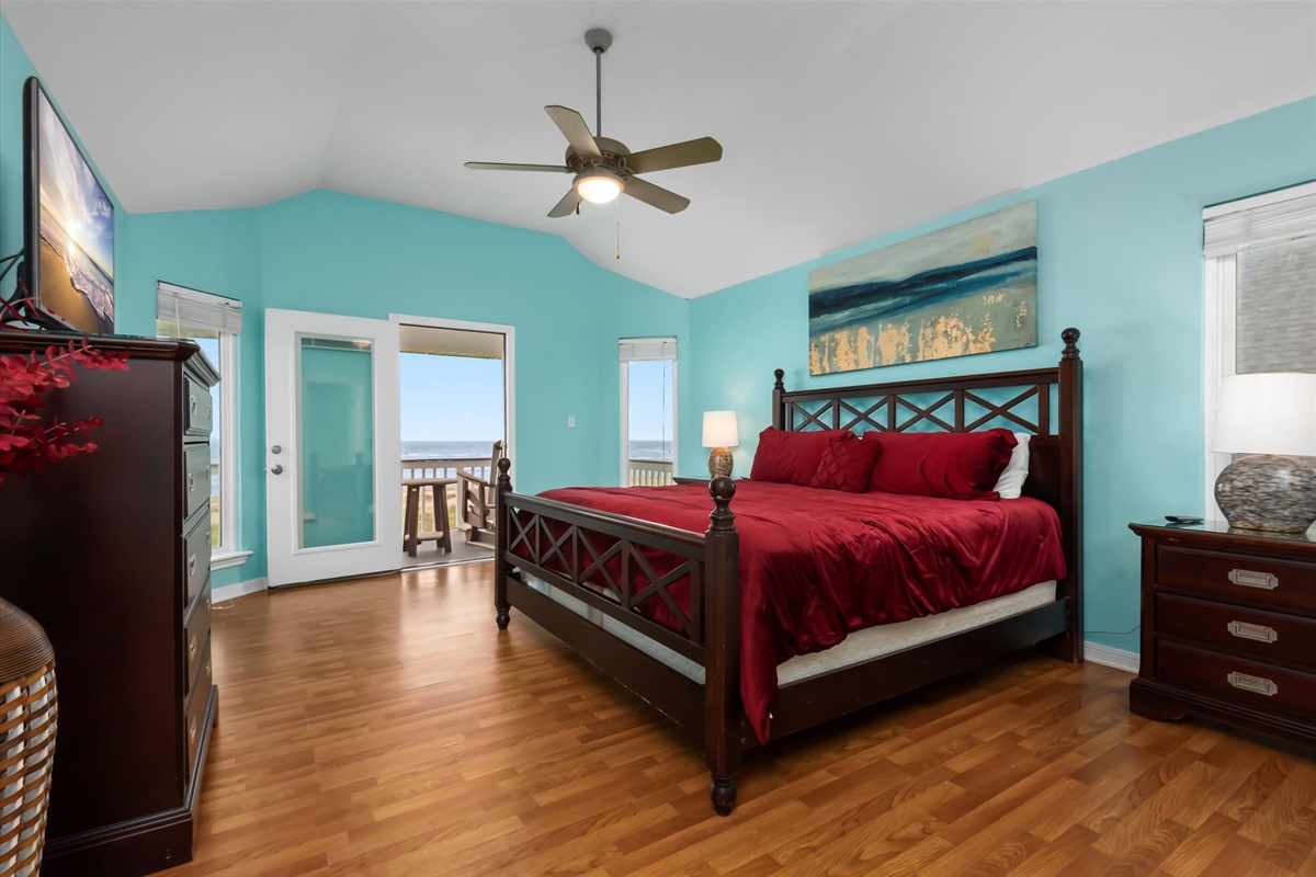 32e86e95b0da4a97a2311babf946a10c Large | Beachhouse | Texas | TX | Vacation Homes | Galveston | Crystal Beach | Kokomo | Breezy Days | Beachfront Elegance | Sunrise Serenity | Southern Sands Property Management, LLC
