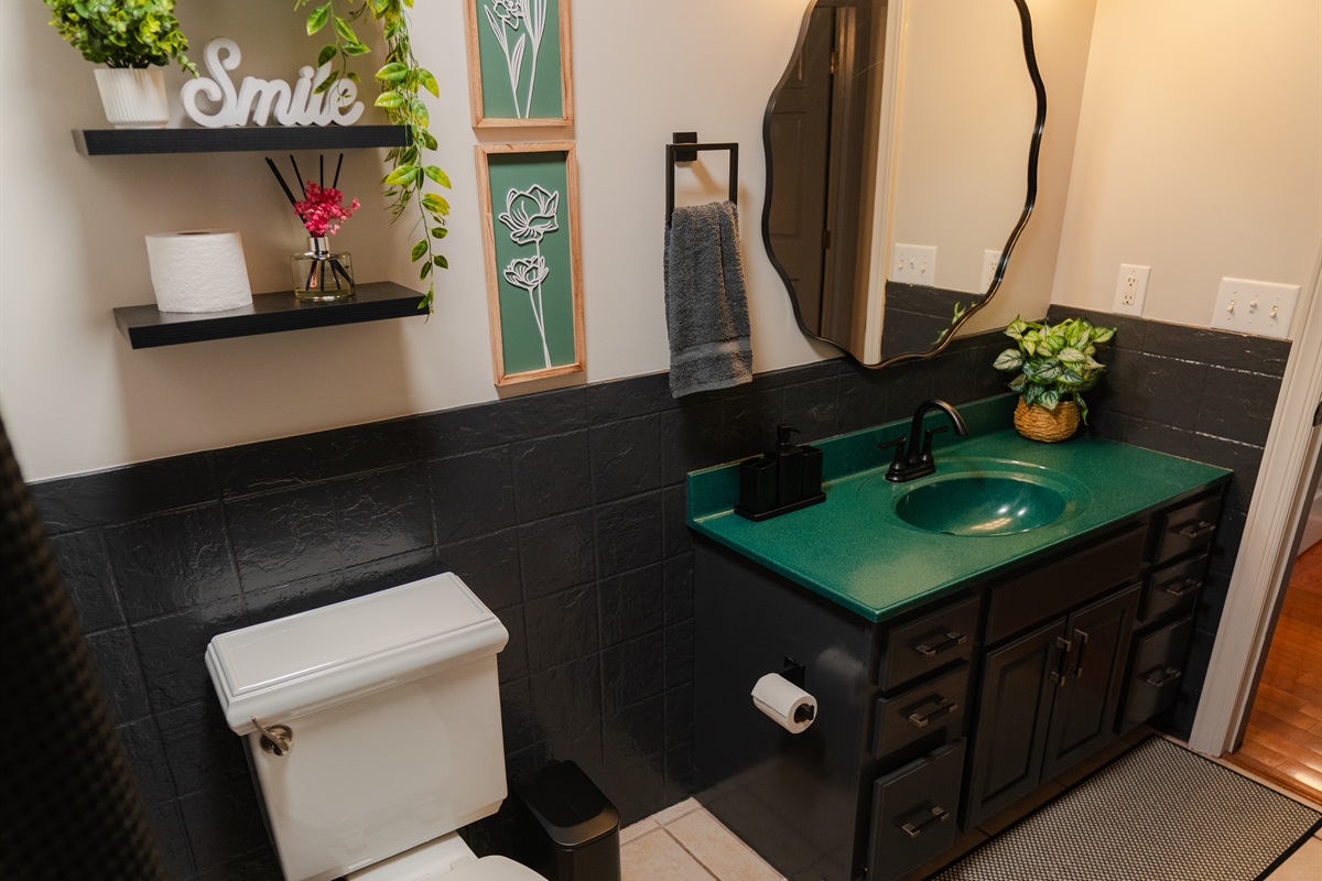 A well-equipped bathroom with the essentials guests need.