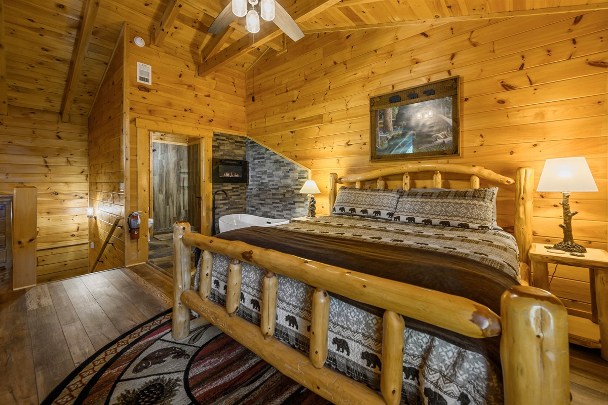 Bedroom #1 (2nd floor) - King Bed, 50" Smart TV, soaker tub