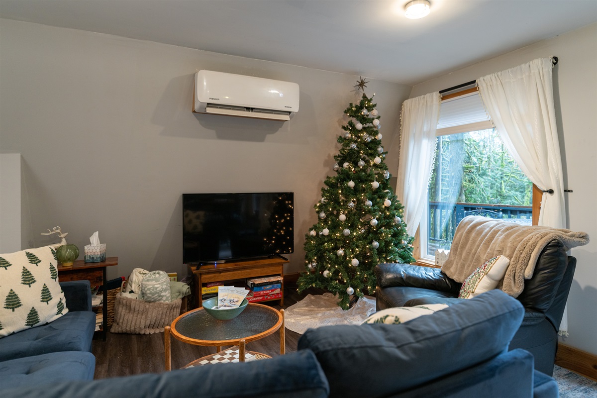 Merry Xmas! Available after thanksgiving to new years