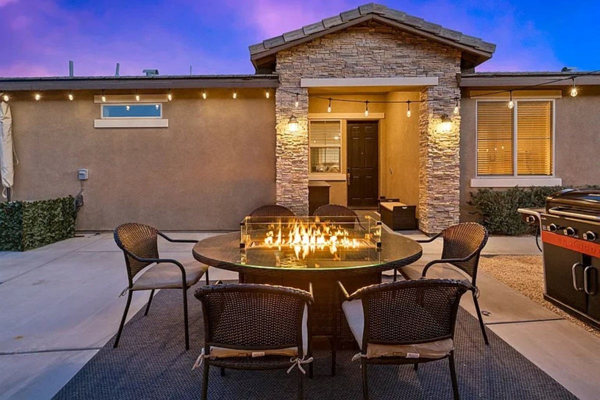 Enjoy the evenings by the fire