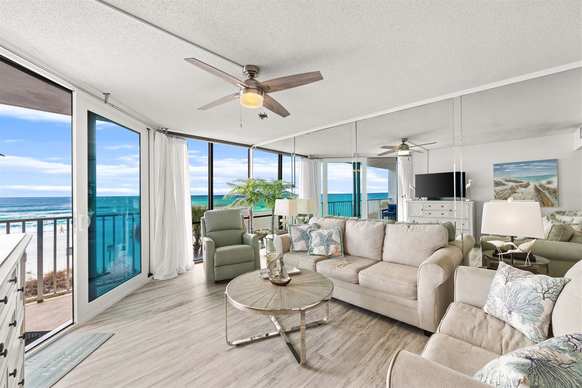 Comfy seating with breathtaking views of the Gulf