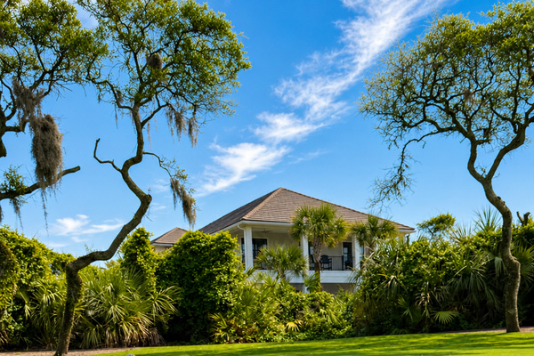Your home sits right along the celebrated Hammock Beach Ocean Course, where lush fairways roll toward the sea. Golfers wake eager to play while everyone else savors the green, manicured views—luxury and leisure, right outside your front door.