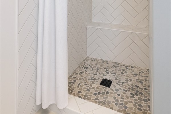 Walk-In Shower Master En Suite Bathroom | Representative Interior. Finishes and decor vary by Unit