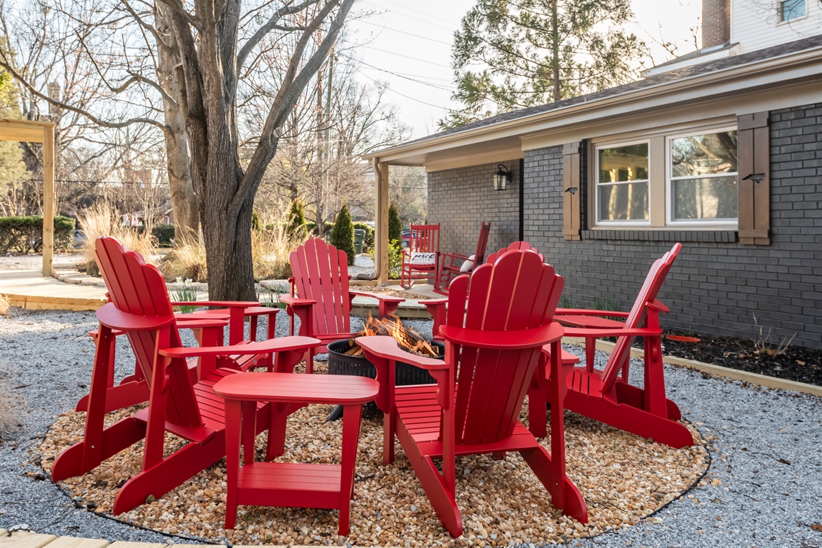 The cottage is a perfect choice for families, groups of friends, NC State fans, and business travelers alike.