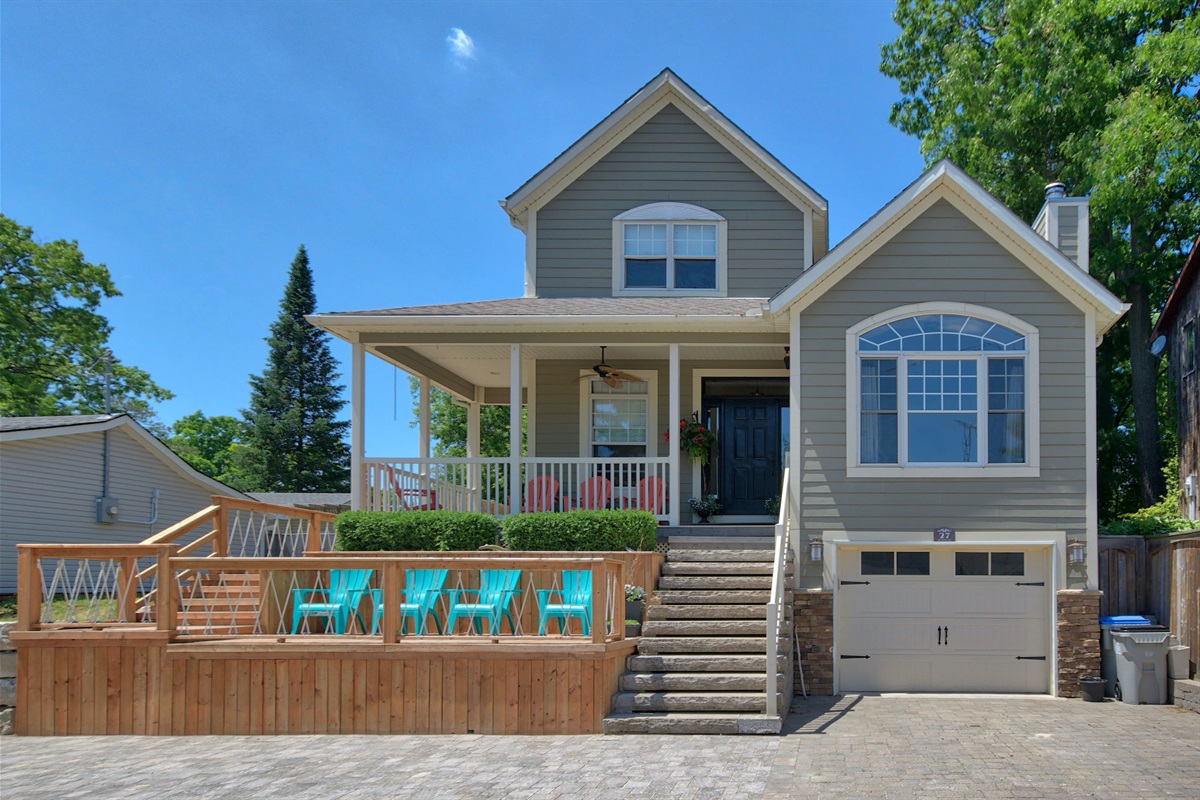 333e5c30fac447ae864529aa310c836b Large