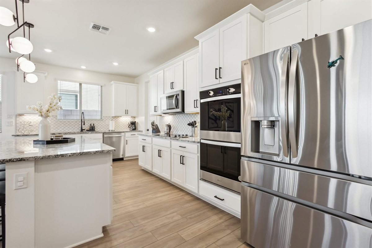 Running Deer Getaway | 3 Bed + Office • 2 Bath — Running Deer Getaway | 3 Bed + Office • 2 Bath, Surprise, Arizona — photo 15