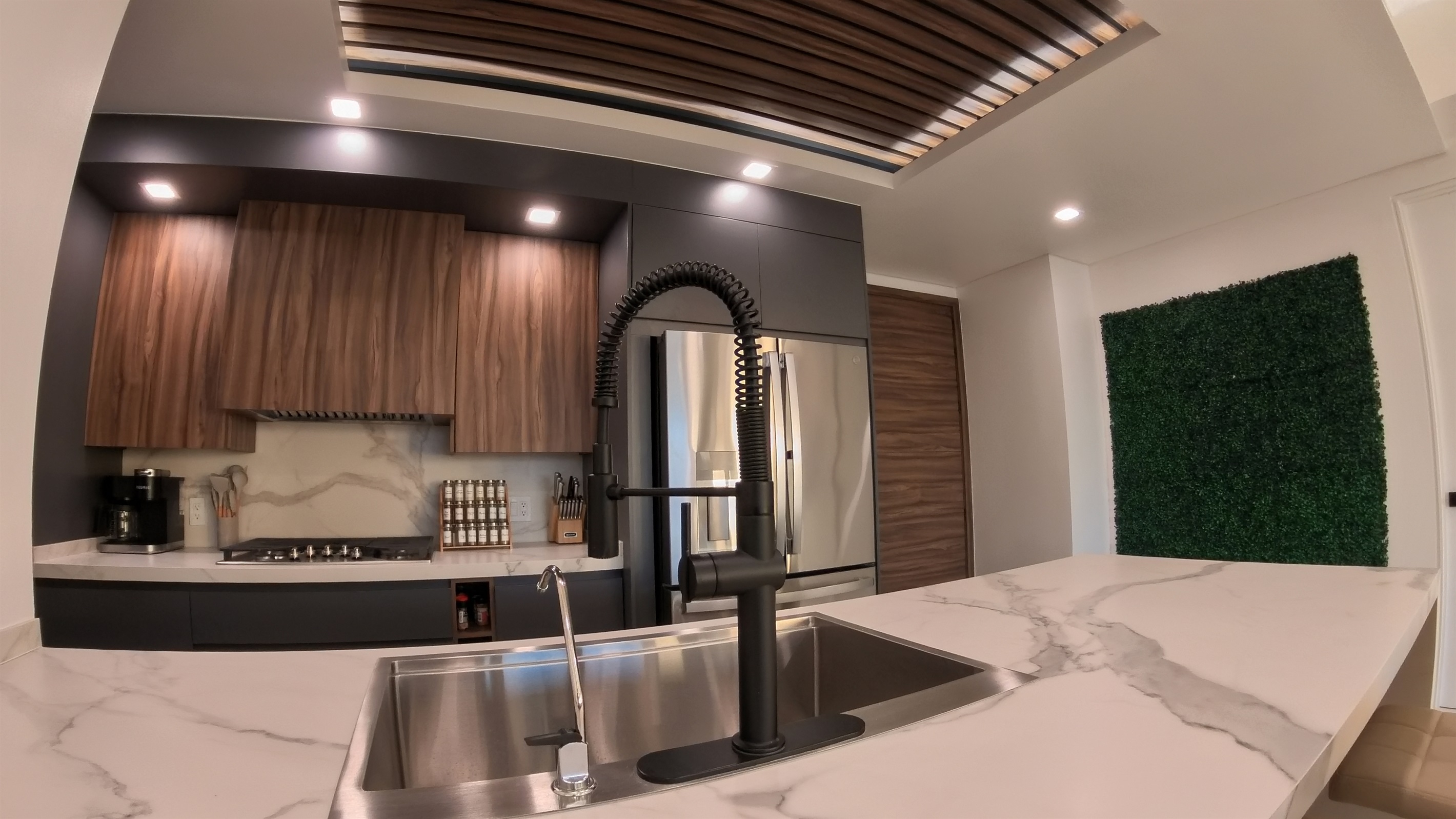 Fully Equiped Kitchen