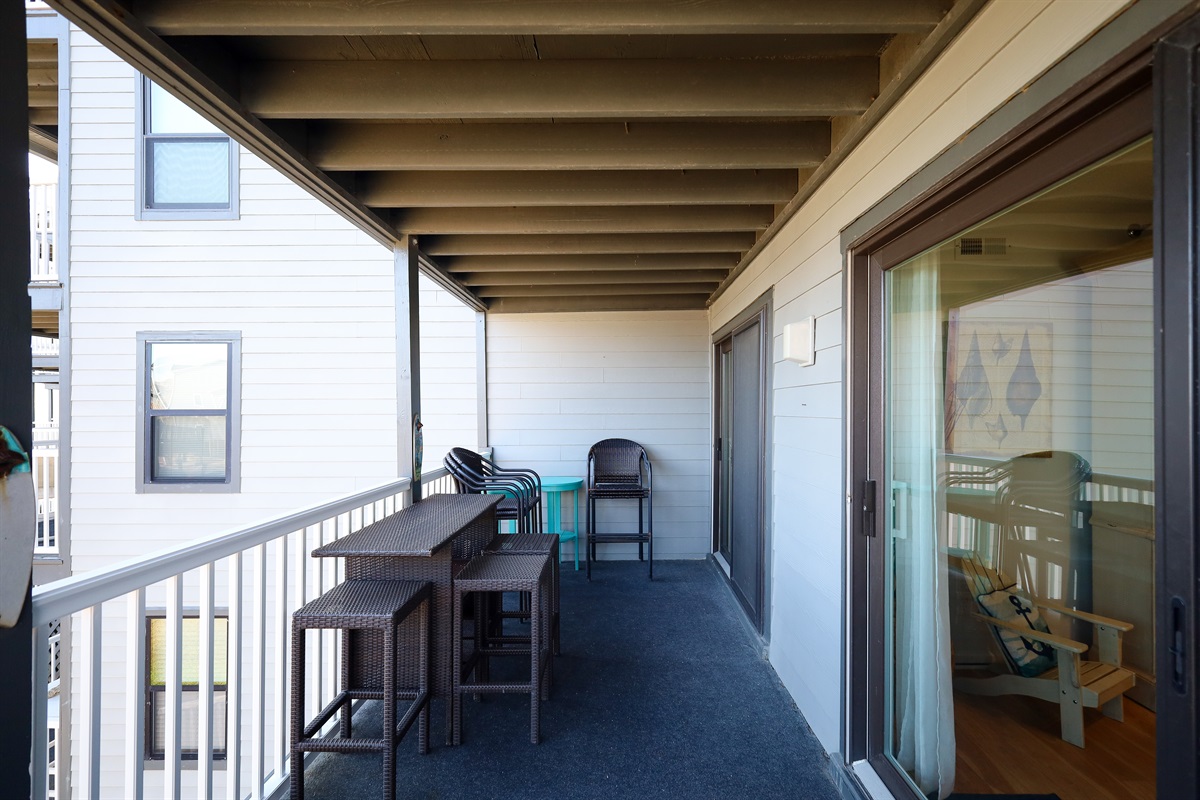 Spacious balcony with furniture!