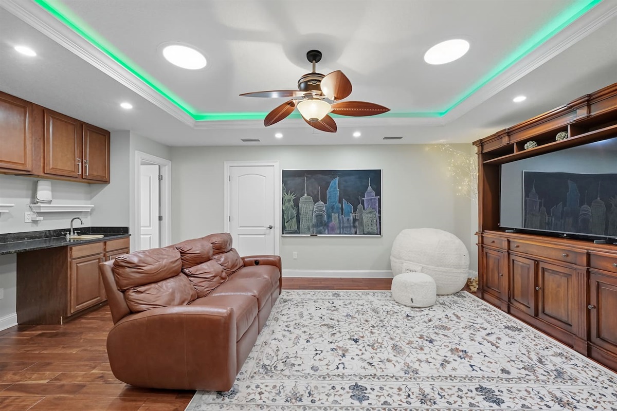 Upstairs movie lounch