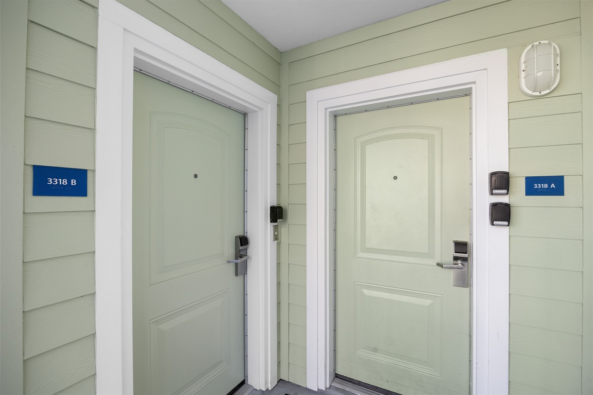 Entry to unit, use either the A or the B door (A door is main unit entry, B door enters into the front bedroom)