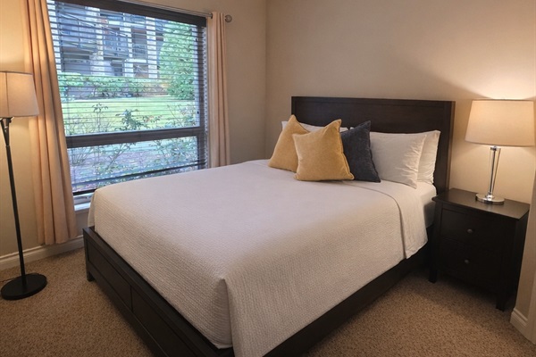 Unit B. Queen bed. Room darkening blinds.