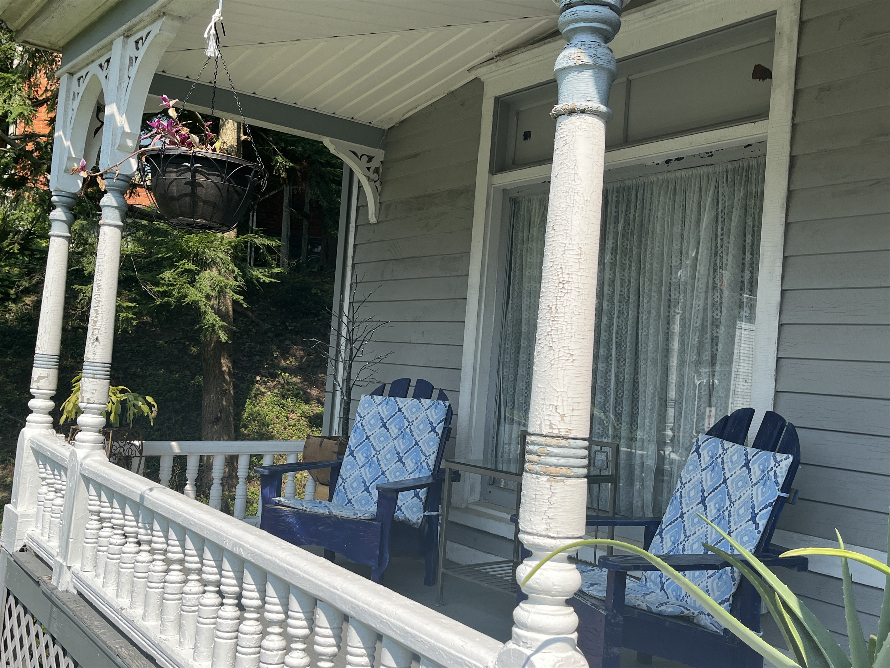 Front porch  relaxation