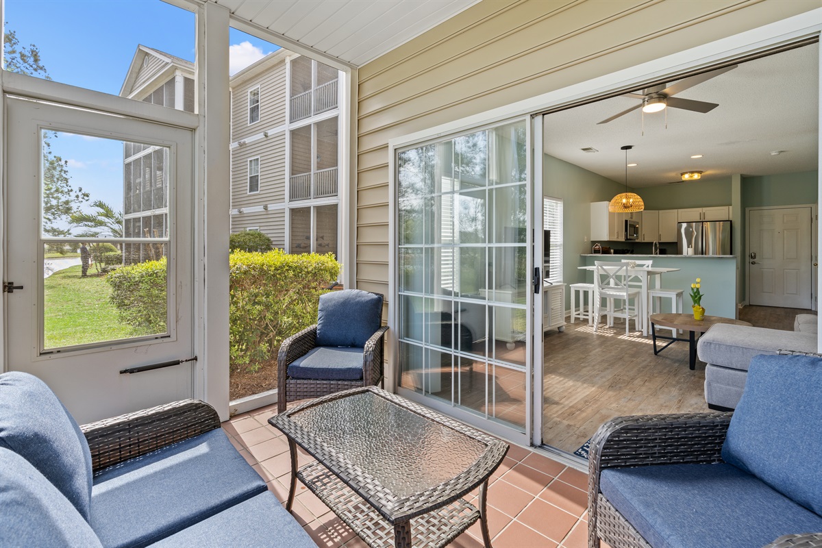 Peaceful screened in patio