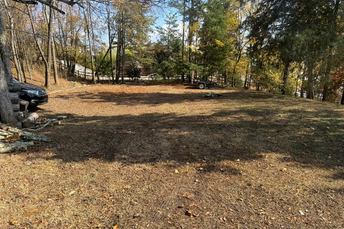 Room for overflow parking for large groups and events. There is additional parking on other areas of the property and a cul-de-sac for parking for large events. 