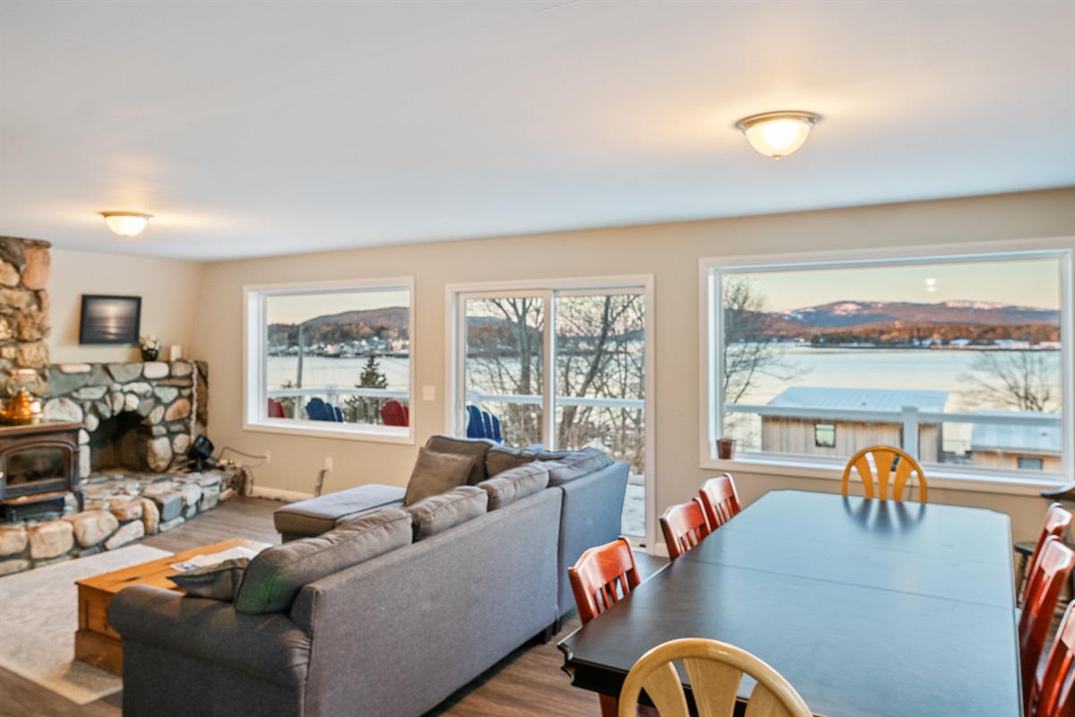 Dining Area - Open to Living Room and Kitchen