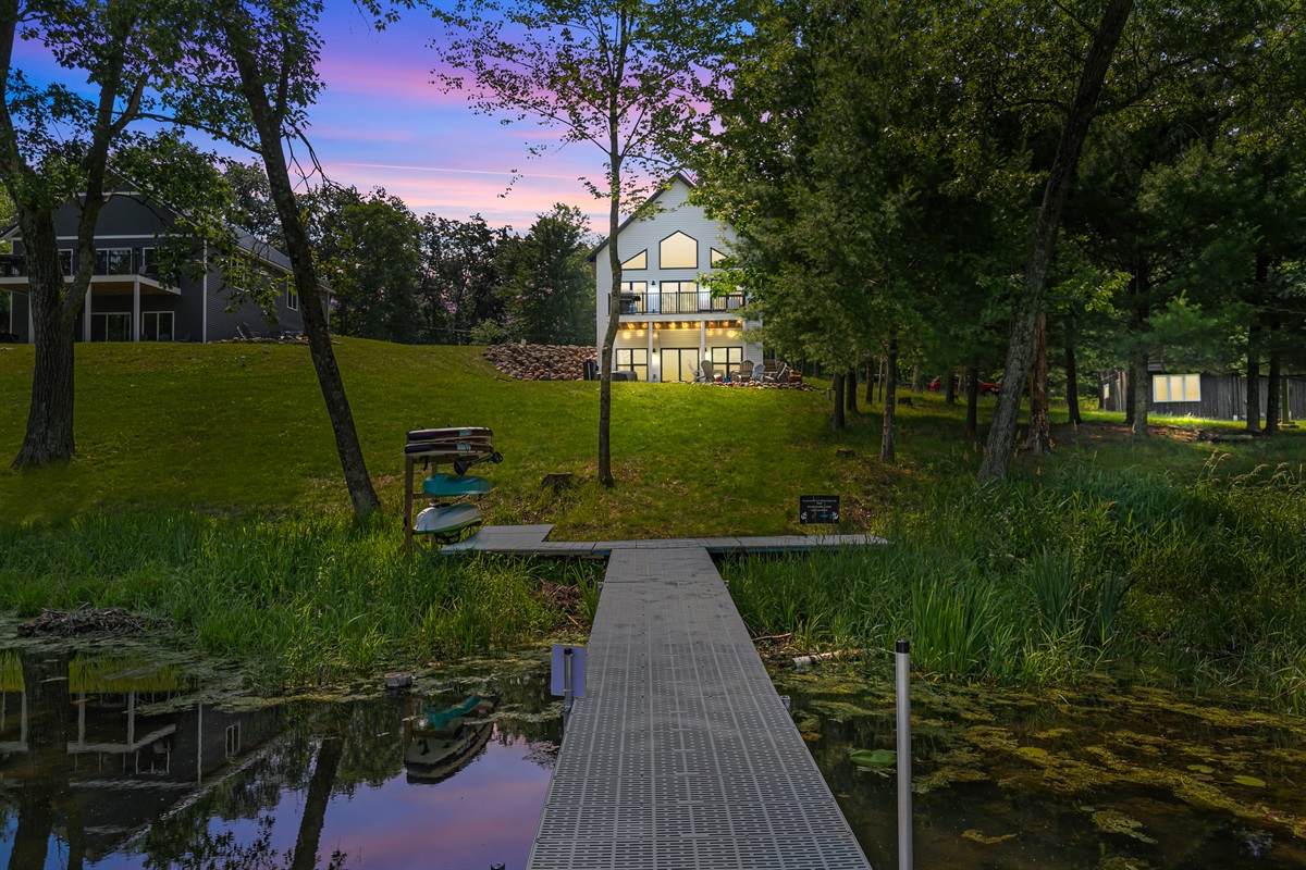 Evenings by the lake are pure magic—watch the sun melt into the water as the sky lights up in color.