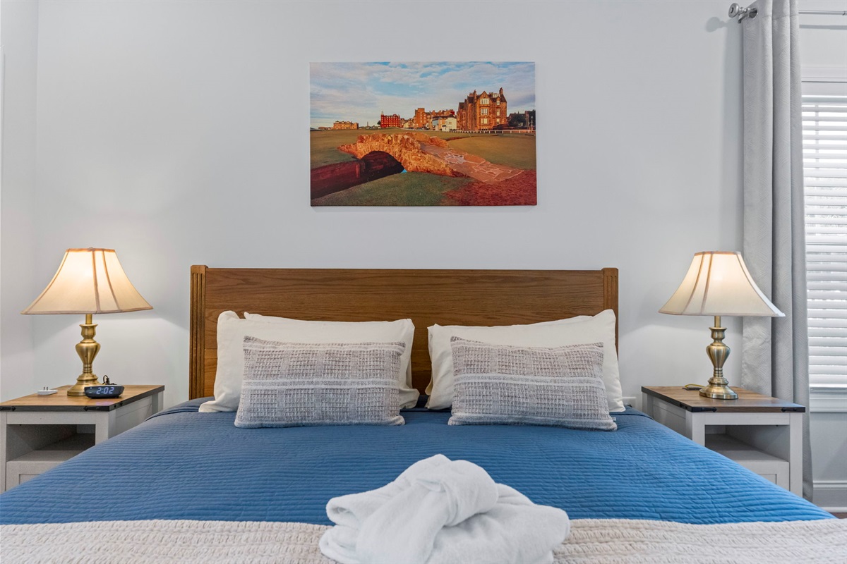 Fourth Bedroom with Queen Bed