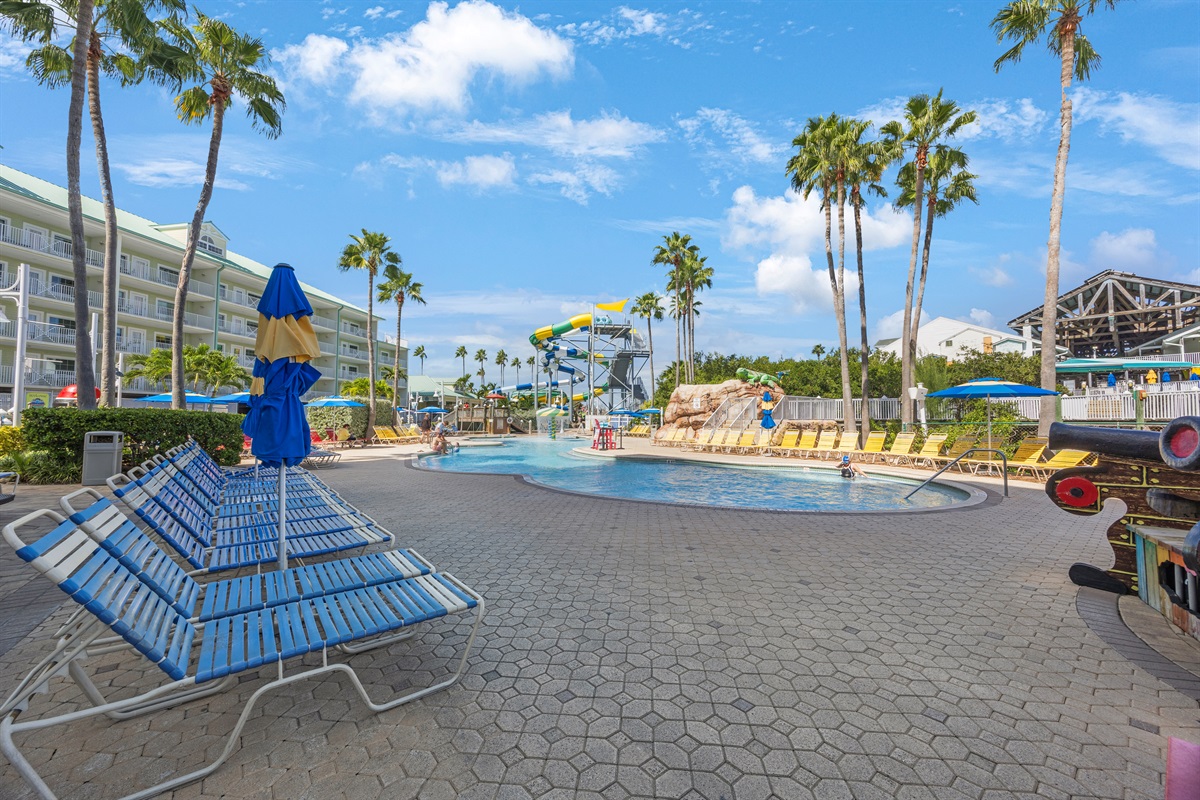 Water Park On Site, 4 free DAILY Passes included!