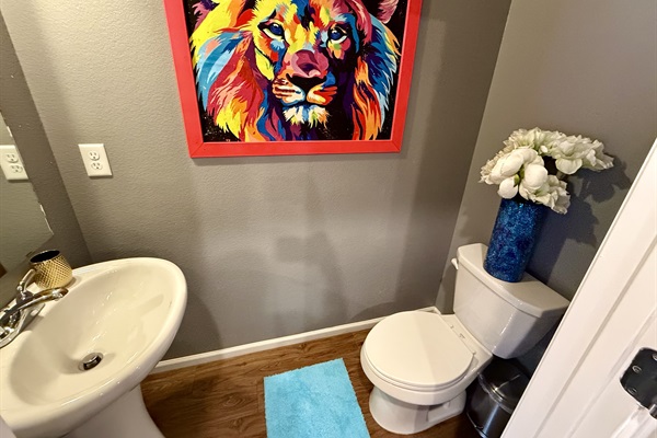 Half bathroom at the main level