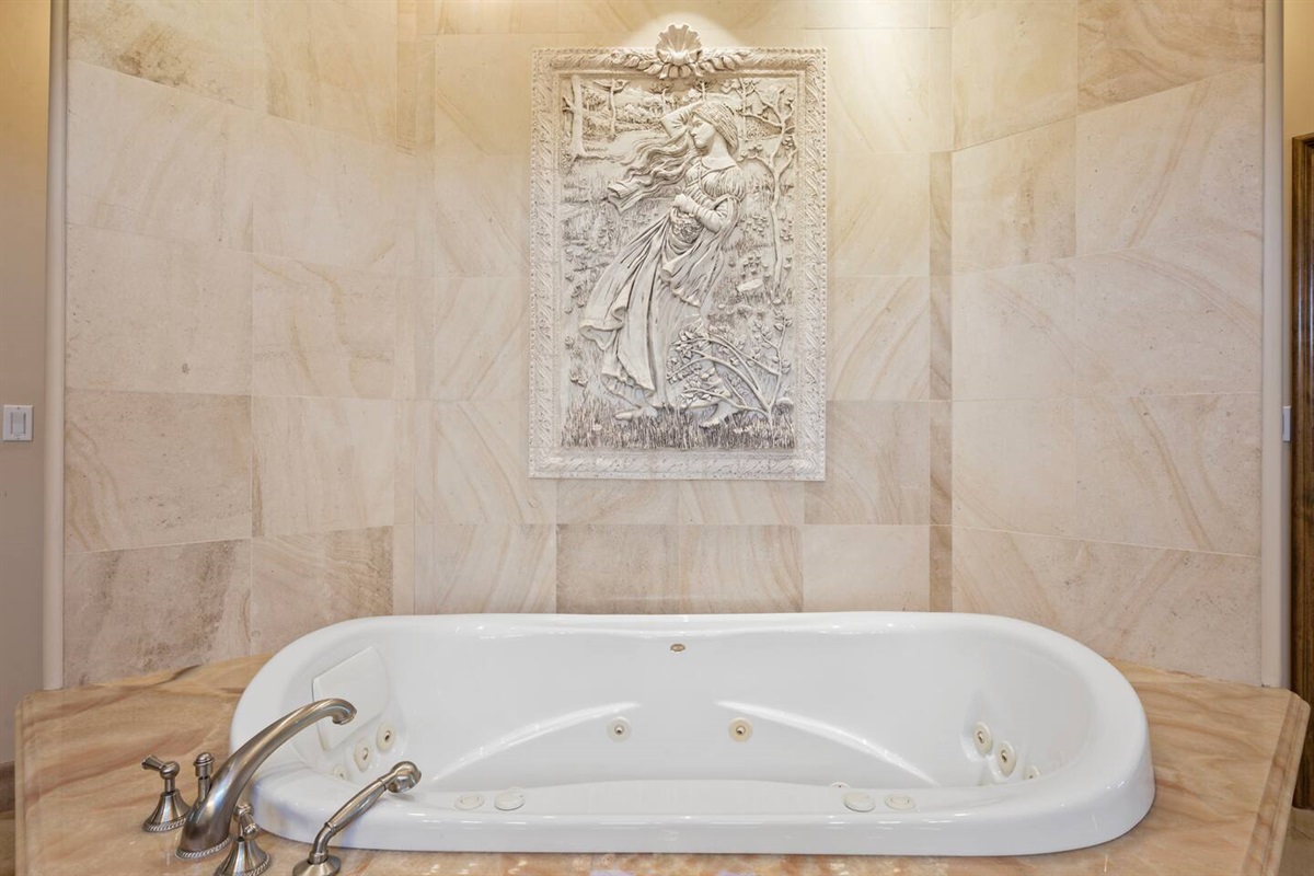 7BR+ Bonus Room Phoenician Mansion w/ Hot Tub&Pool-Heat Avail! — 7BR+Bonus Room Phoenician Estate • Heated Pool + Hot Tub, Phoenix, Arizona — photo 64
