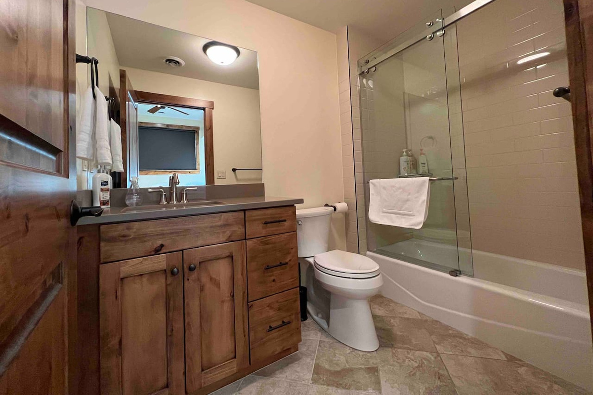 Upstairs bathroom attached to Bedroom 2