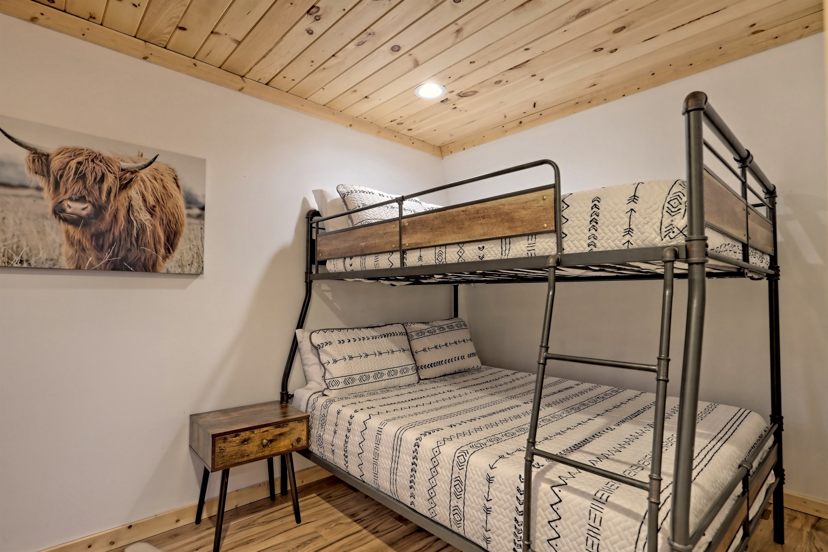 2nd floor full XL over queen